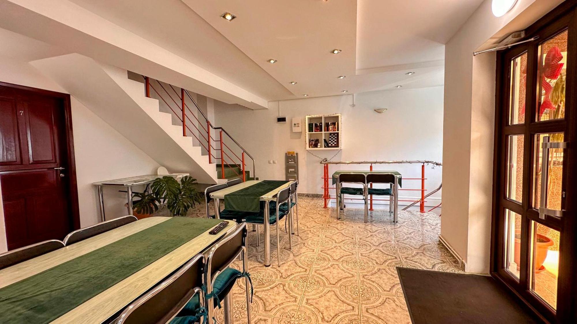 בית הארחה Valea Alba View - Self Check-in